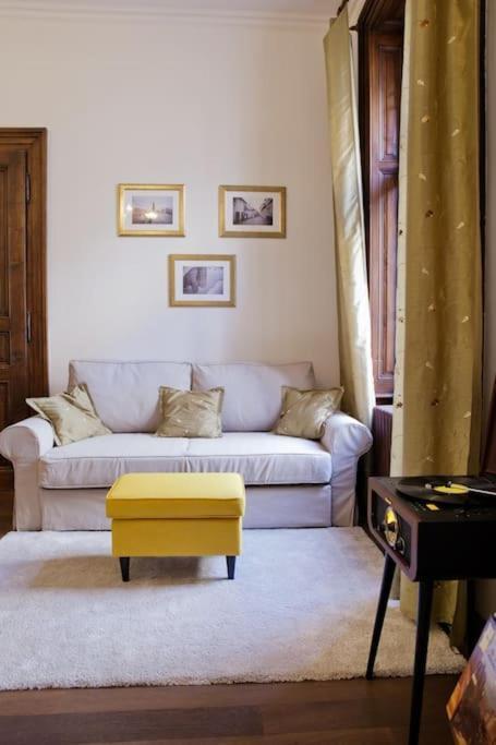 Rhythm And Style In Prague City Center Andel Apartment Екстериор снимка